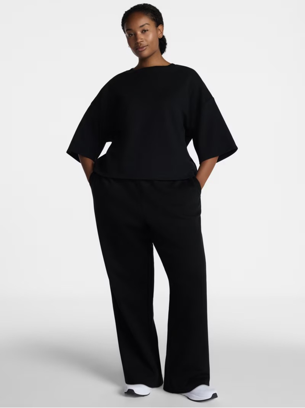 🎉NWT🎉 Women's Black Elastic Waist Jogger Pants